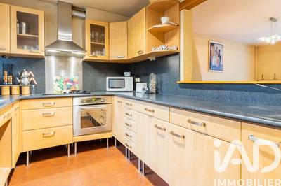 Maison - 144 m² - 5 pièces