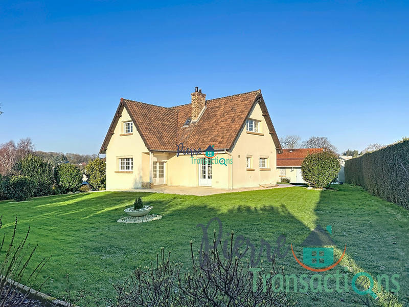 Maison - 97 m² - 5 pièces