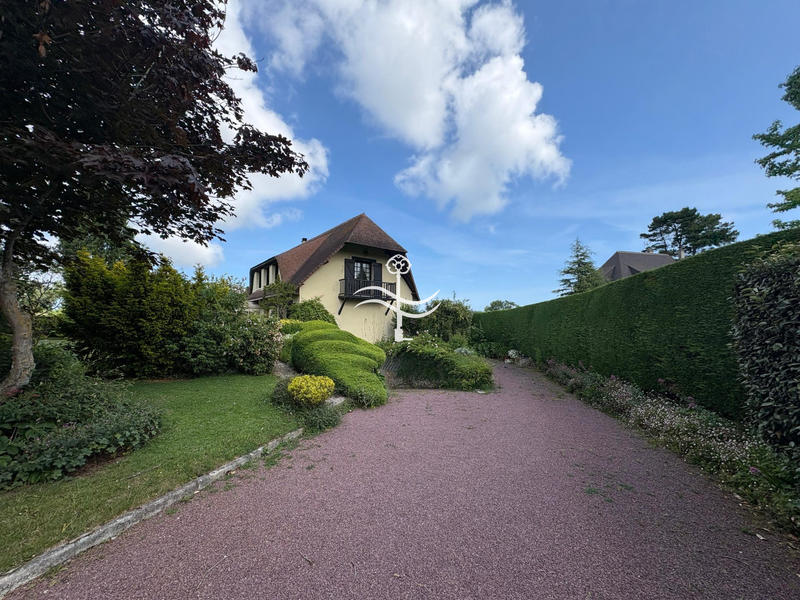 Maison ancienne - 189 m² - 9 pièces