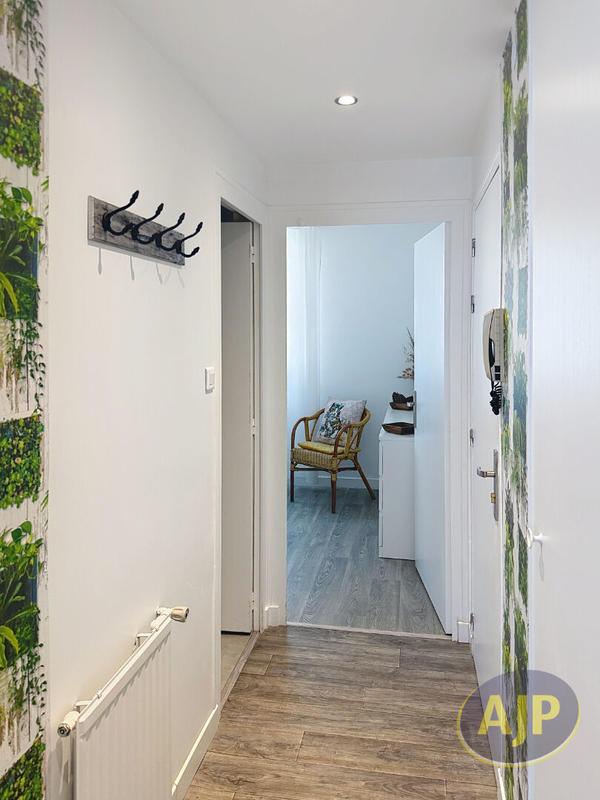 Appartement - 49 m² - 3 pièces