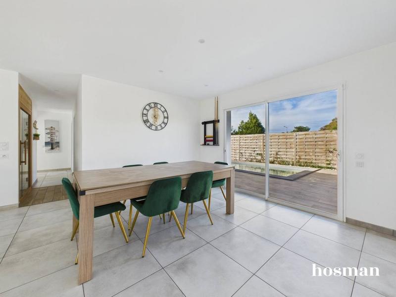 Maison - 106 m² - 4 pièces