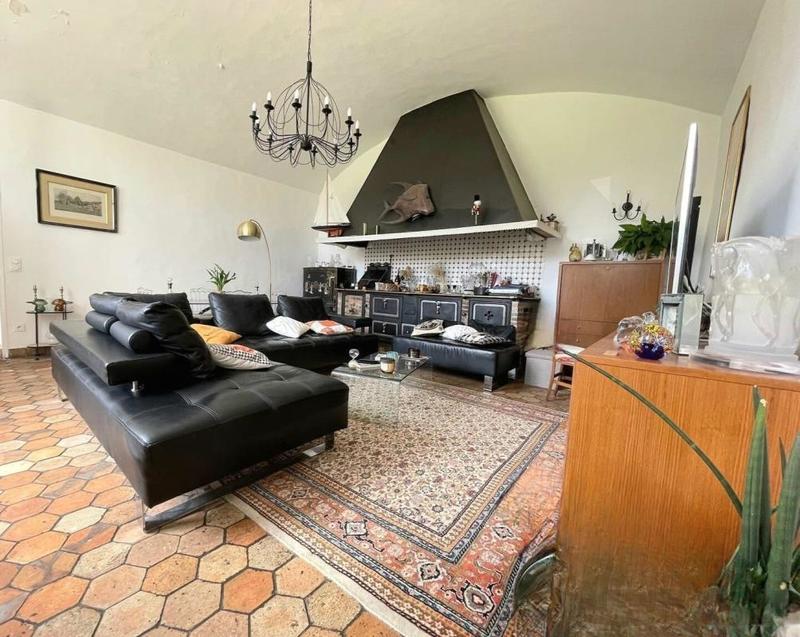 Demeure - 400 m² - 11 pièces