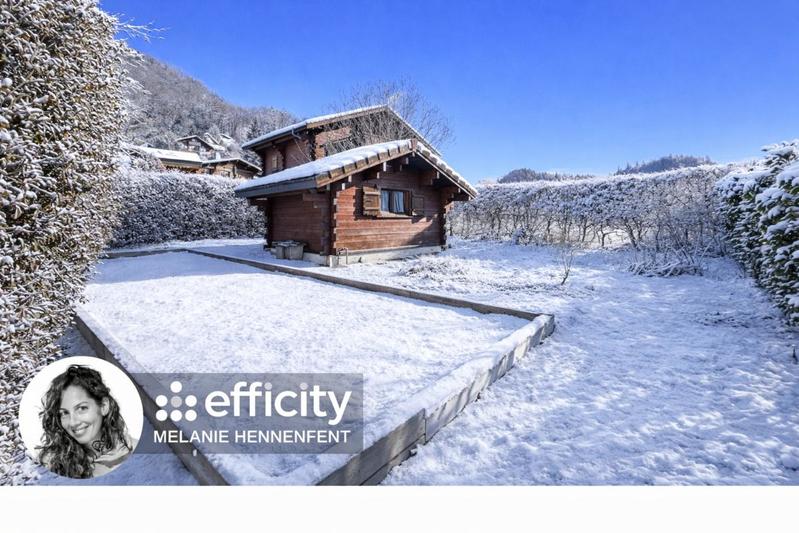 Maison - 225 m² - 7 pièces