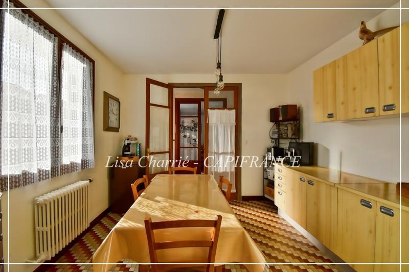 Maison - 170 m² - 6 pièces