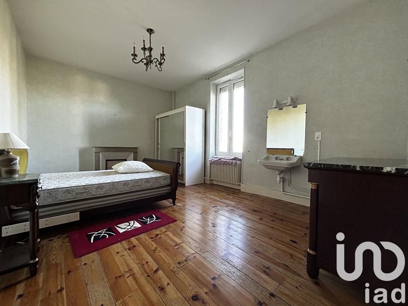 Maison - 440 m² - 13 pièces