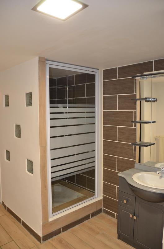 Maison en pierre - 212 m² - 6 pièces