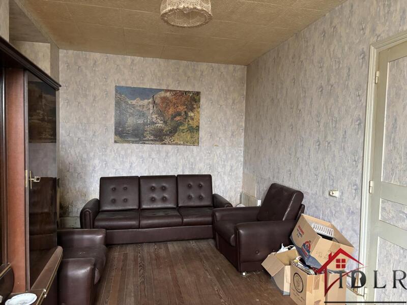 Maison - 329 m² - 13 pièces