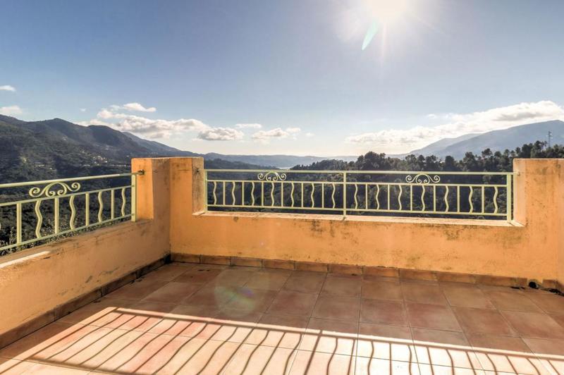 Maison - 112 m² - 4 pièces