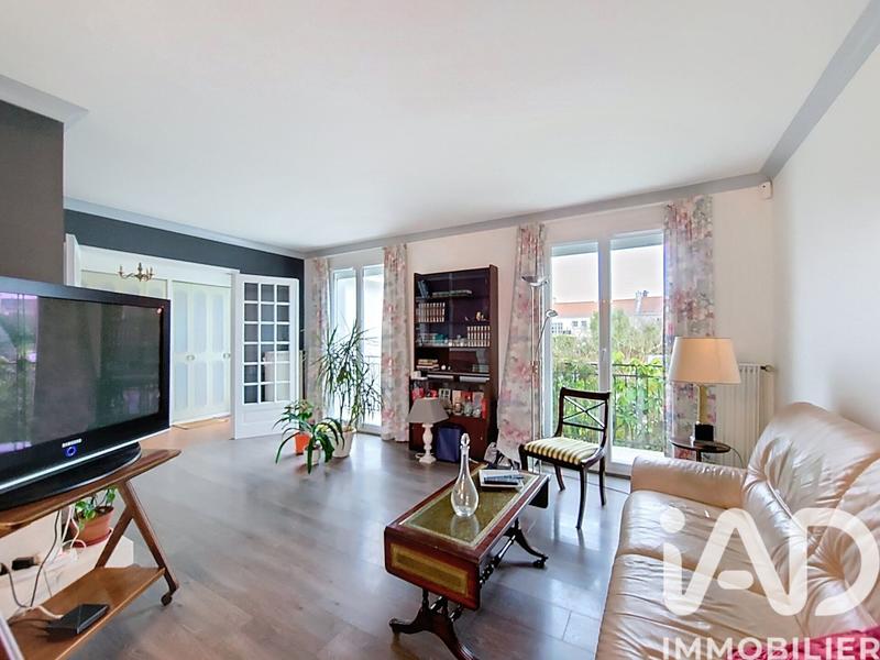 Maison - 195 m² - 7 pièces