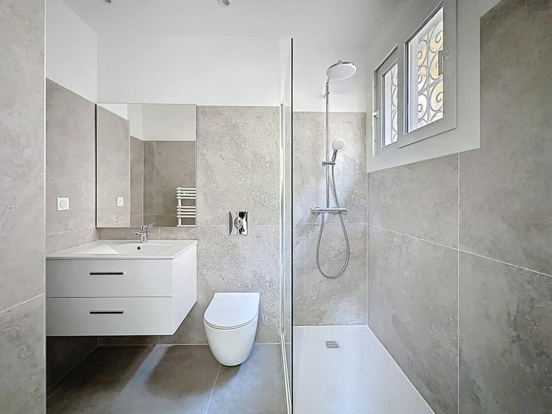 Appartement - 96 m² - 4 pièces