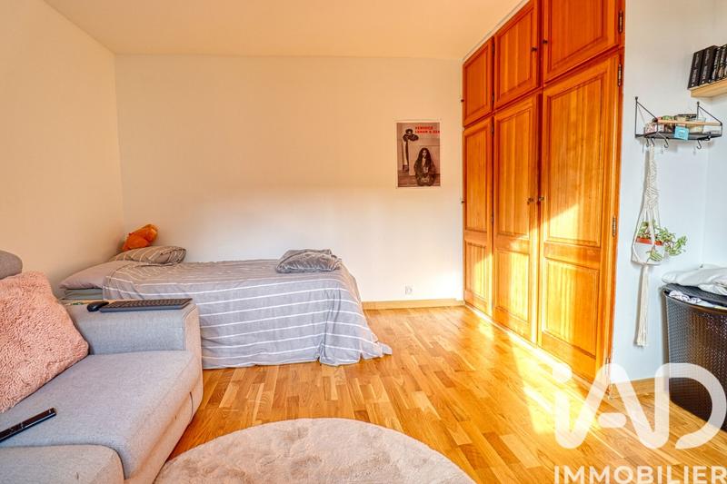 Maison - 197 m² - 7 pièces