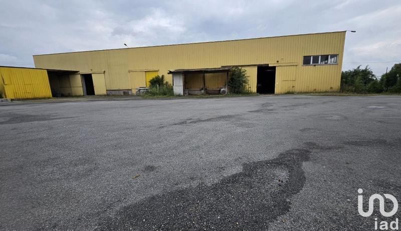 Local commercial - 1 765 m²