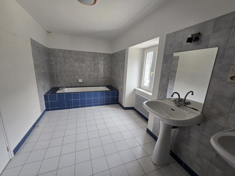 Maison - 158 m² - 6 pièces