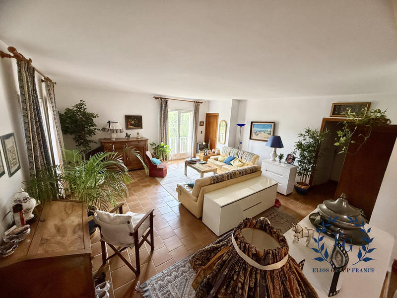 Villa - 127 m² - 5 pièces