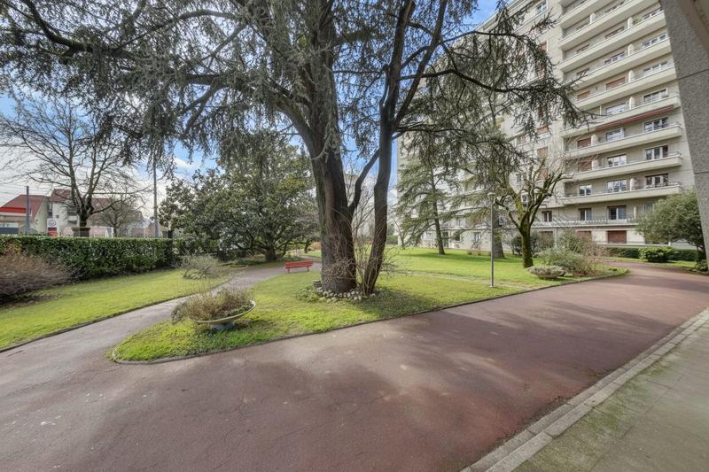 Appartement - 76 m² - 3 pièces