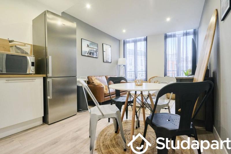 Chambre - 12 m² - 1 pièce