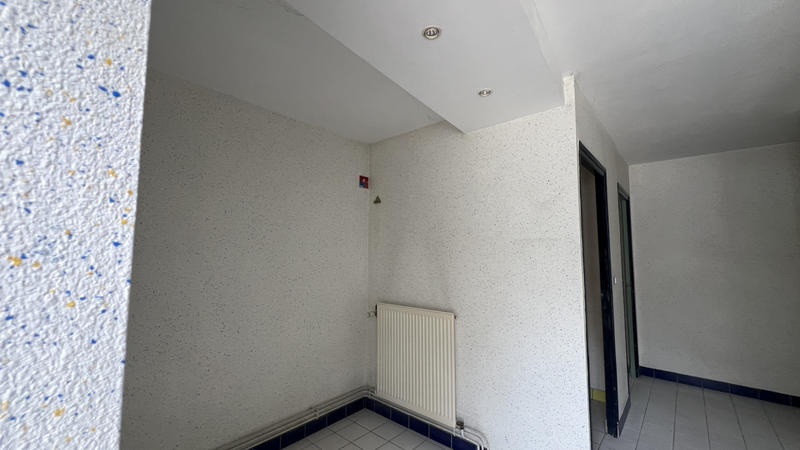 Local commercial - 115 m²