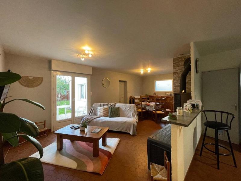 Maison - 94 m² - 5 pièces