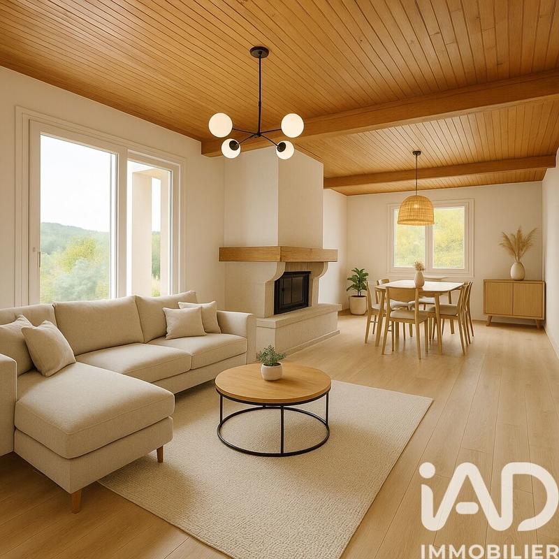 Maison - 140 m² - 5 pièces