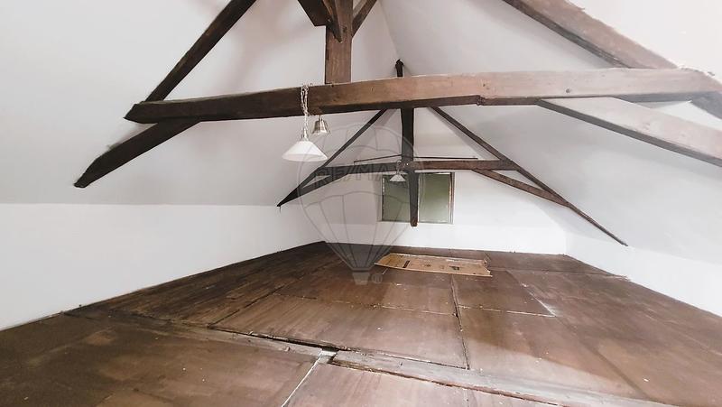 Immeuble - 303 m² - 15 pièces