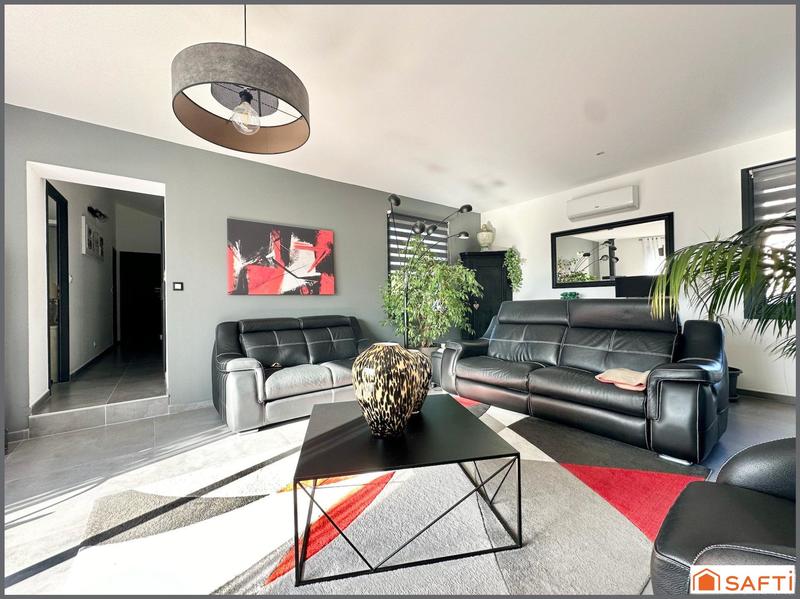 Maison - 212 m² - 8 pièces