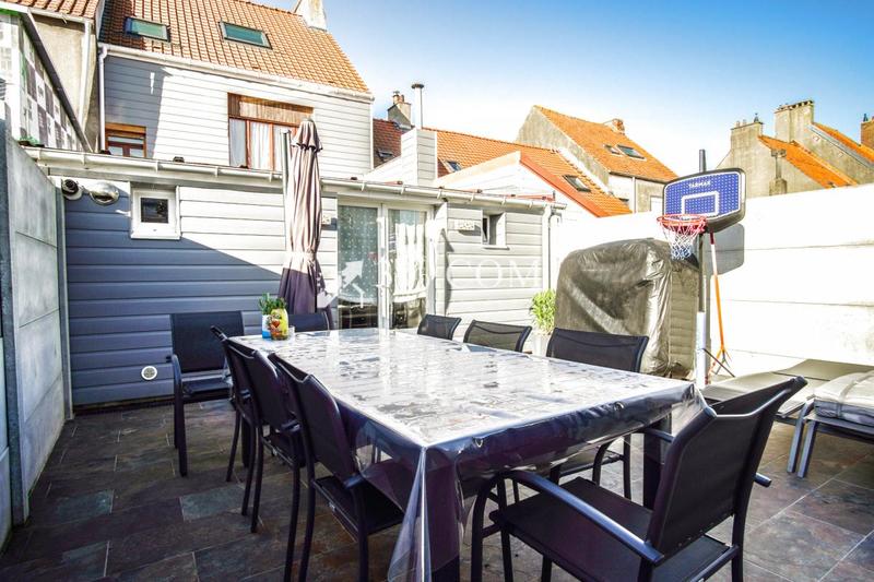 Maison - 128 m² - 5 pièces