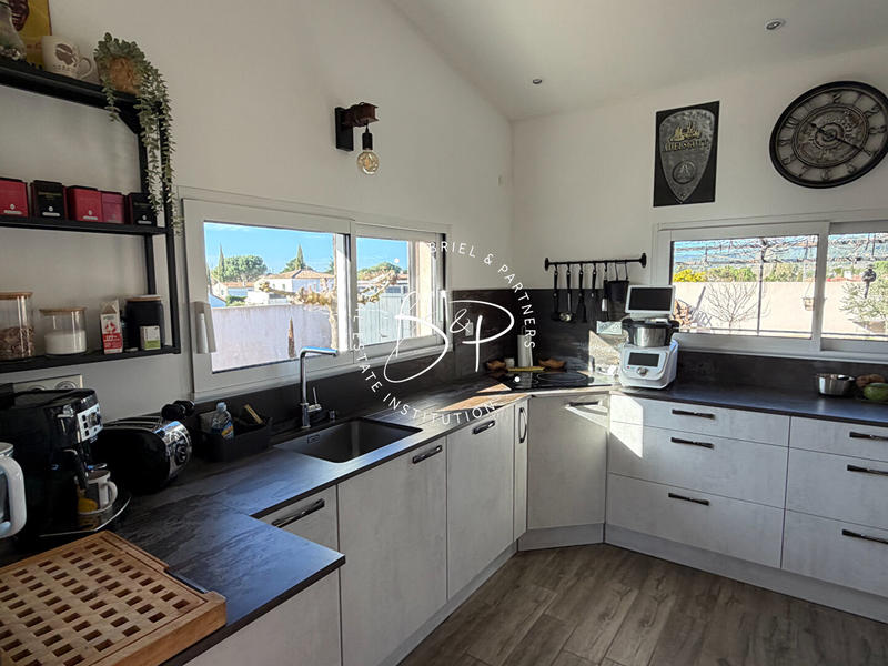 Maison - 107 m² - 5 pièces