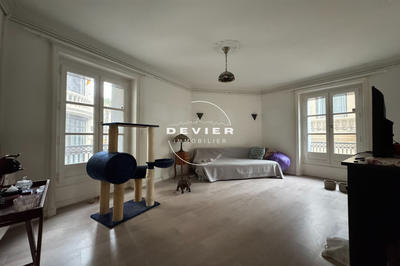 Appartement - 88 m² - 3 pièces