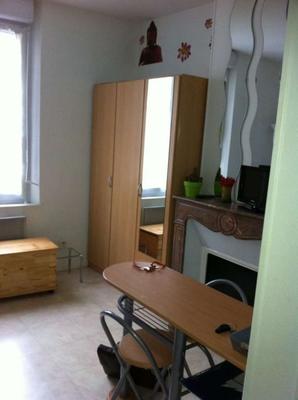 Studio - 16 m² - 1 pièce