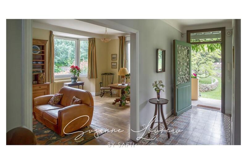 Villa - 208 m² - 8 pièces