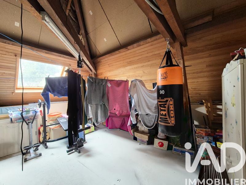 Maison - 130 m² - 7 pièces