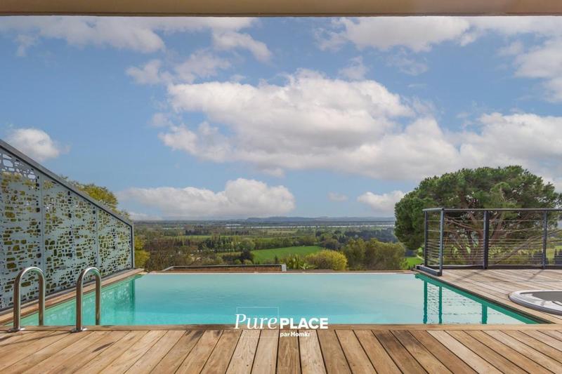 Appartement - 100 m² - 3 pièces