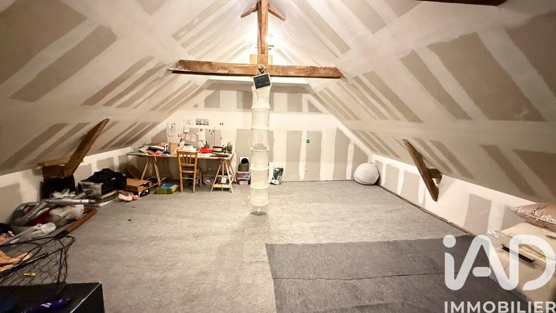 Maison - 104 m² - 5 pièces