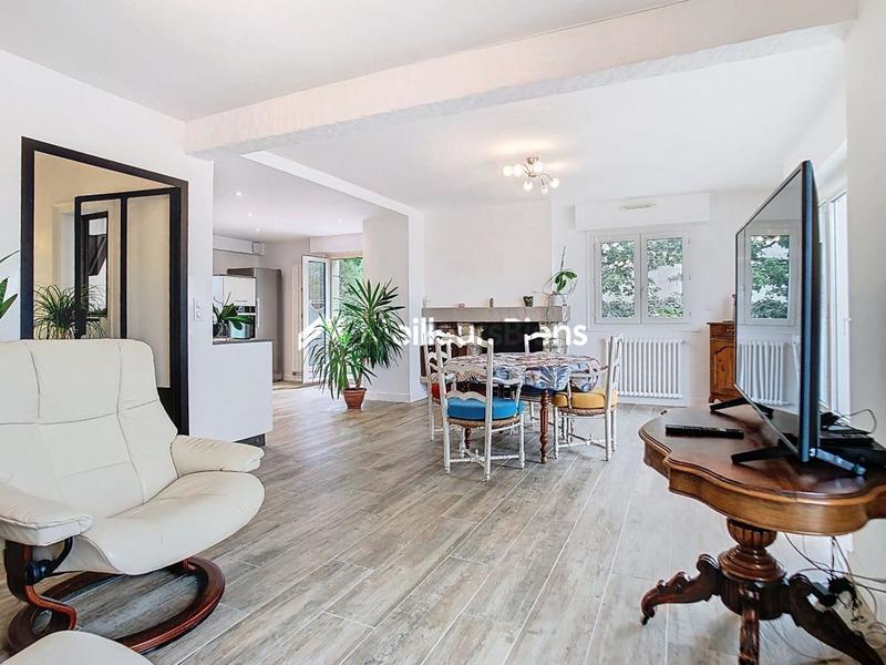 Maison - 133 m² - 6 pièces