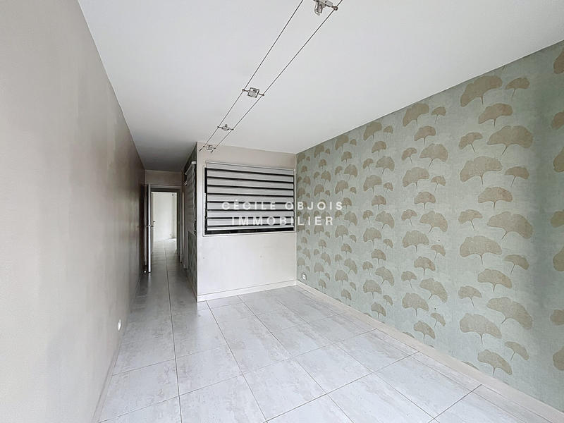 Appartement - 103 m² - 4 pièces