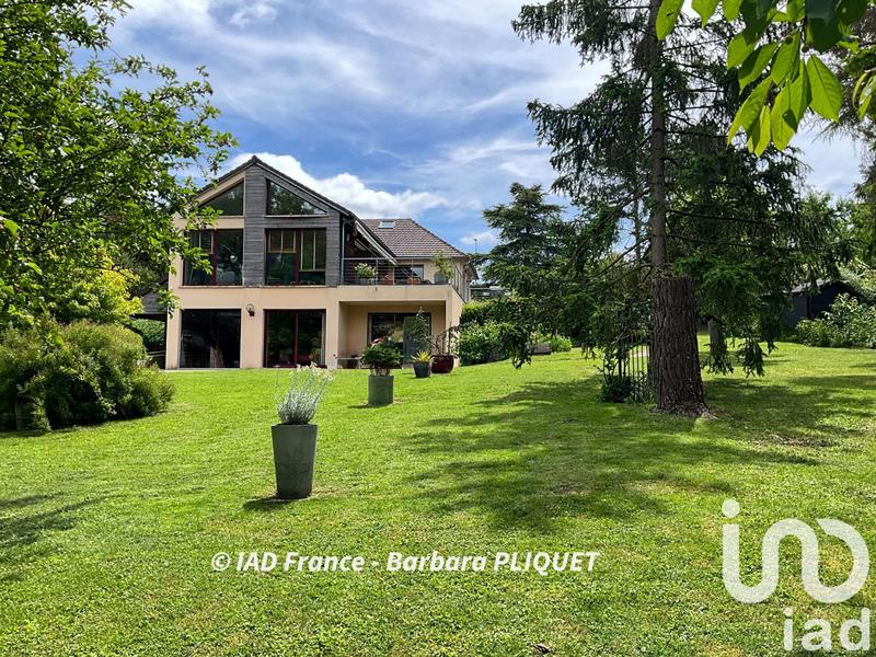 Maison - 191 m² - 7 pièces