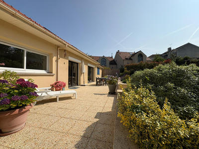 Maison - 173 m² - 8 pièces