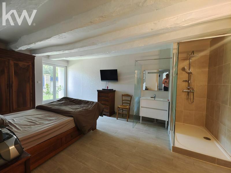 Maison - 195 m² - 6 pièces