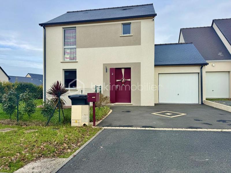 Maison - 90 m² - 4 pièces