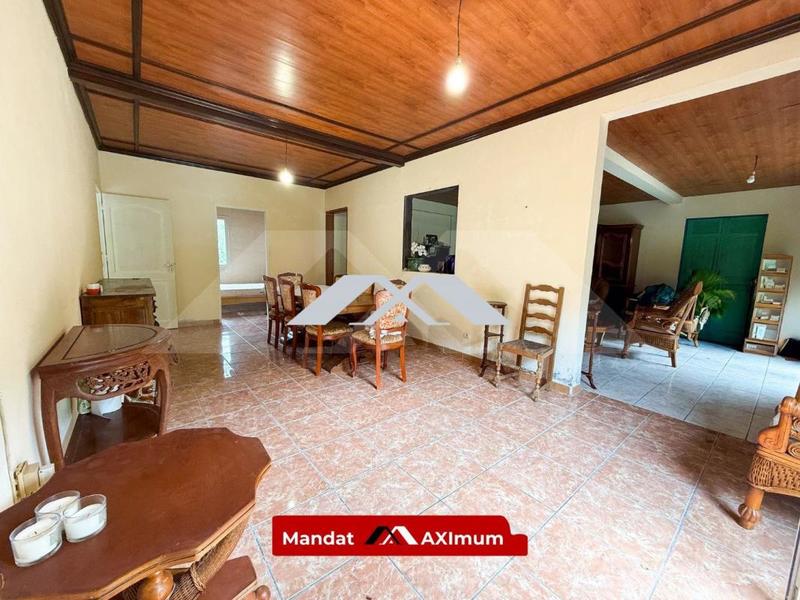 Maison - 400 m² - 10 pièces