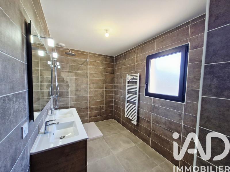 Maison - 142 m² - 5 pièces