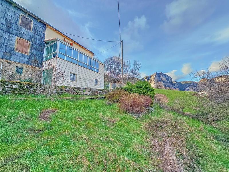 Maison - 131 m² - 4 pièces