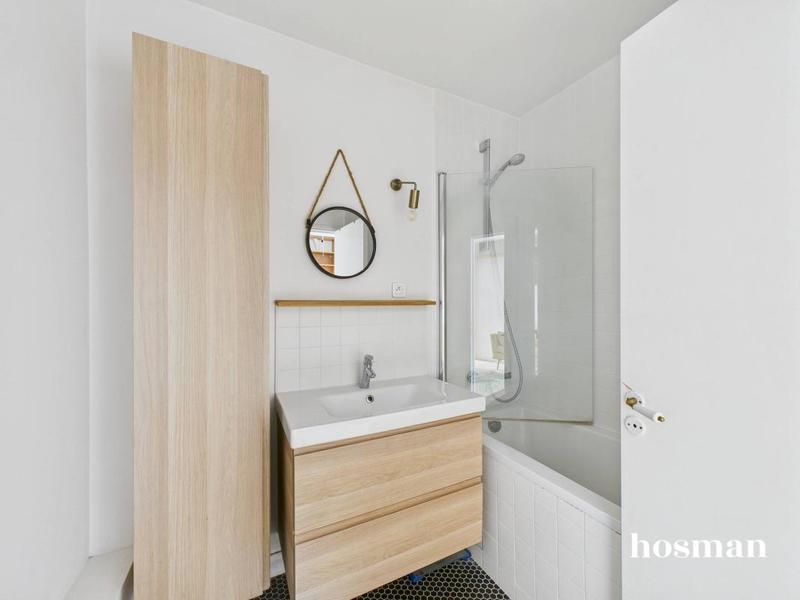 Appartement - 84 m² - 4 pièces