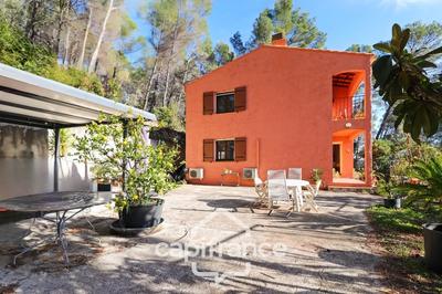 Villa - 135 m² - 5 pièces