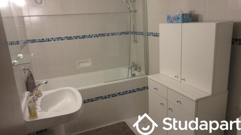 Chambre - 20 m² - 1 pièce