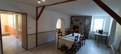 Maison chambre d'hôtes - 243 m² - 9 pièces