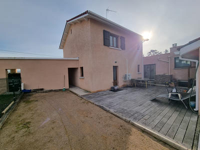 Maison - 174 m² - 6 pièces