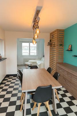 Maison - 79 m² - 6 pièces