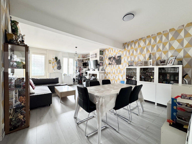 Maison - 79 m² - 3 pièces