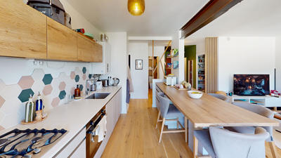 Appartement - 84 m² - 4 pièces